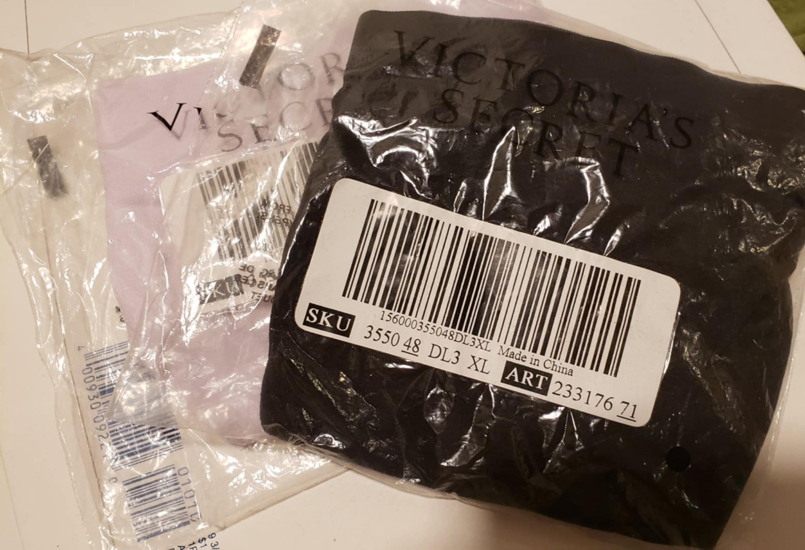 2x Victoria’s Secret Stretchy thong w/ Logo waistband in Lavender & Black Sz XLG