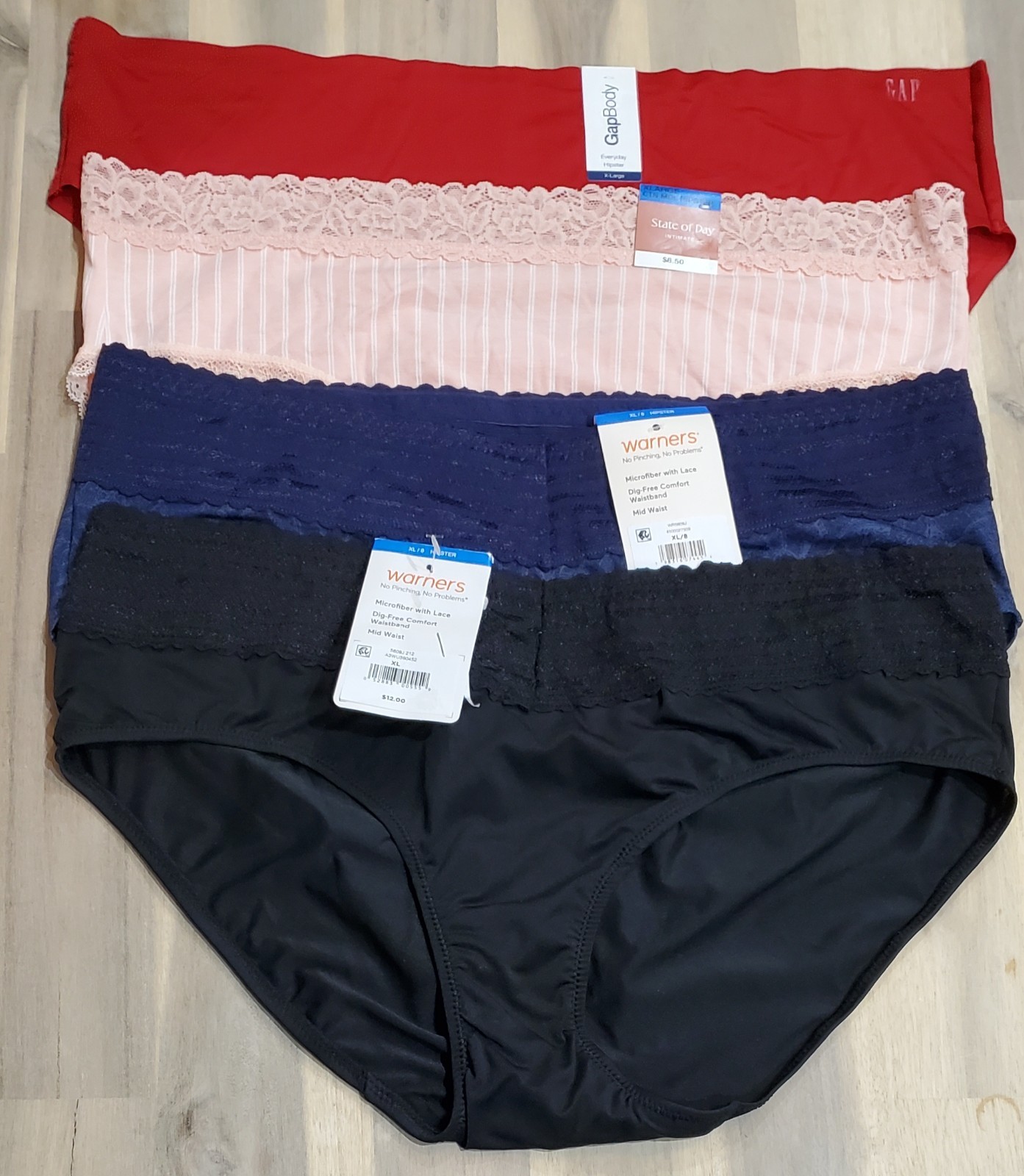 Warner’s No Pinching No Problems ®- State of Day- Gap Hipster Size XL Lot of 4