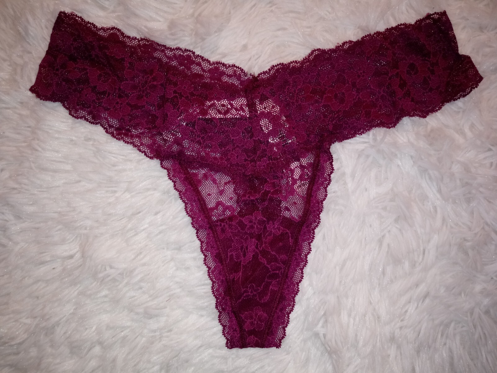 NWT VICTORIA SECRET The Lacie Lace Waist Thong Panty Medium Plum Rouge (555)