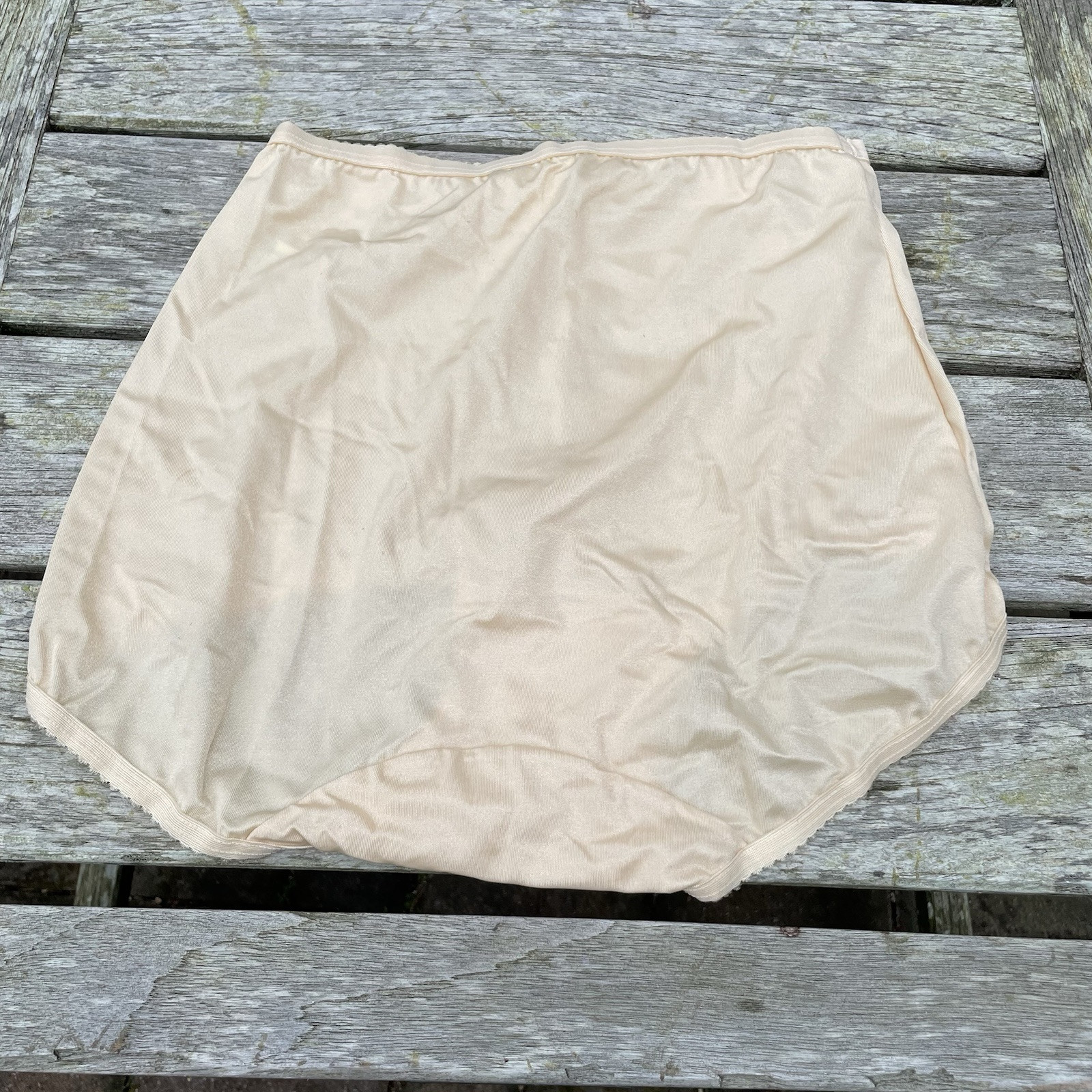 Vintage Brief Women Size Medium Panty Nylon Full Coverage Underwear USA M