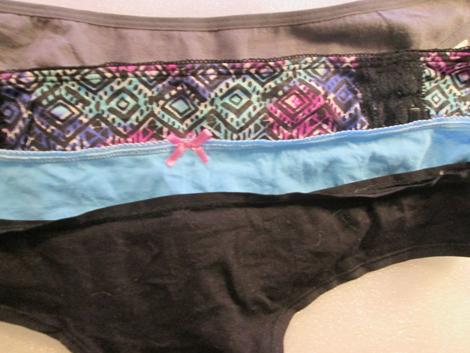 New 4 Ladies Thongs Cotton Panties💚Size XL💚Jewel Print, Blue, Black,Gray💚