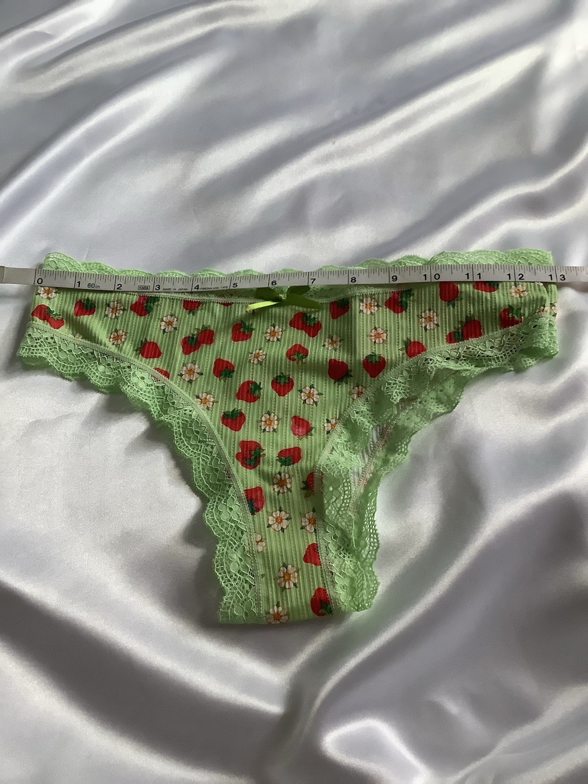 Women’s Teen Strawberry Shortcake Red Green Kawaii Thong Panties Cartoon 3pk. M
