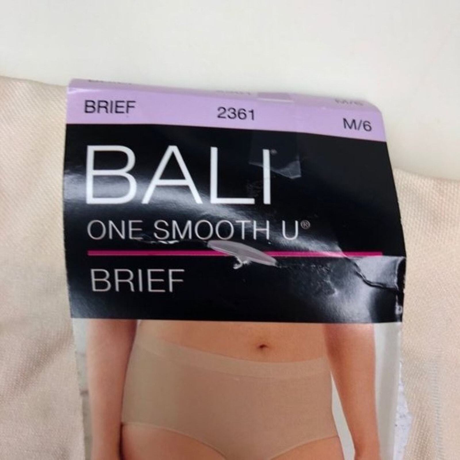 Bali One Smooth U All Over Smoothing Brief Nude medium/6