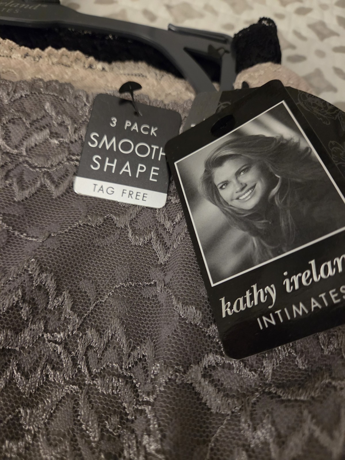 Kathy Ireland NWT 3-Pack Microfiber & Lace Briefs Size XL Blush & Taupe & Black
