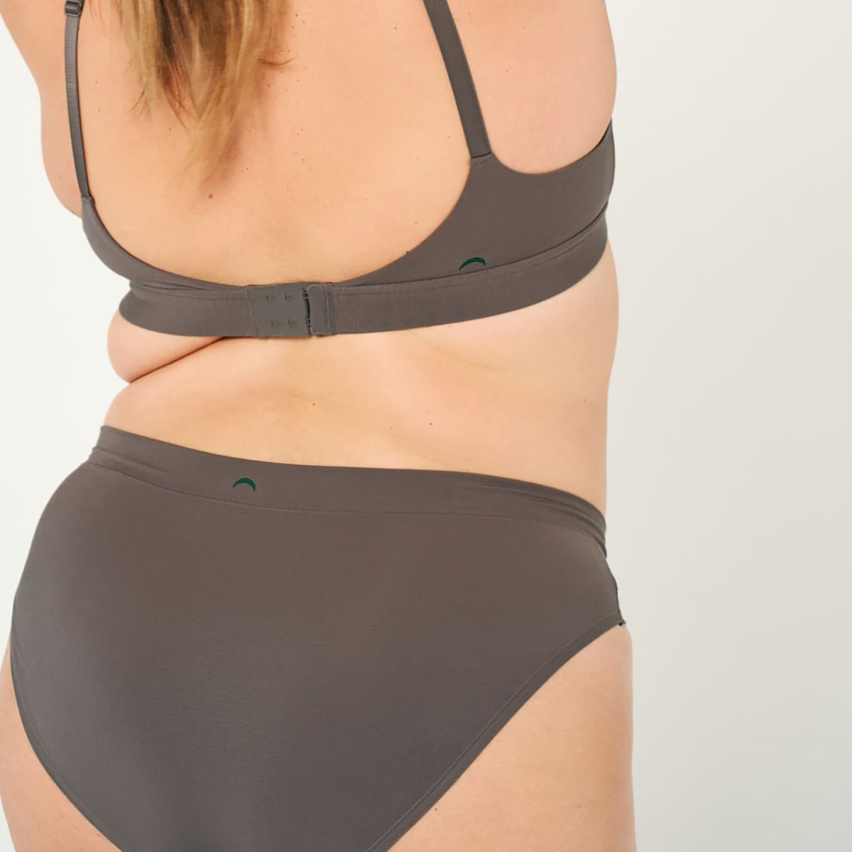 Huha Crossover Bikini Underwear – Women’s