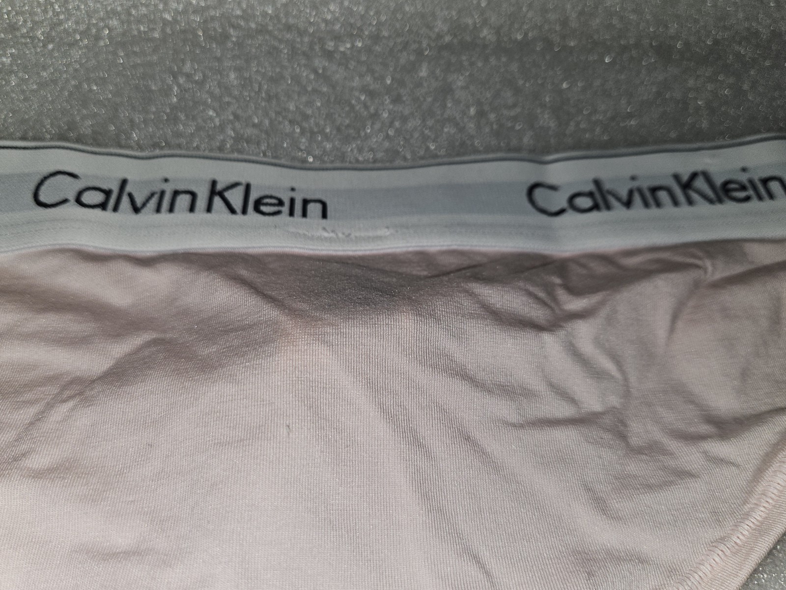 Calvin Klein Pink Thong with Thick Elastic Waistband 3XL- Women’s