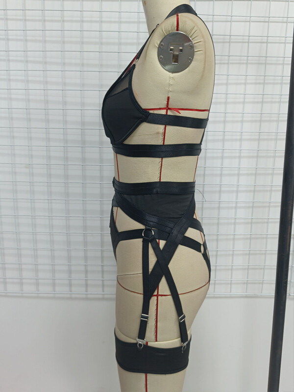 Strappy Harness,Adjustable, Underwire Racerback, 4pc Garter Sexy lingerie Set