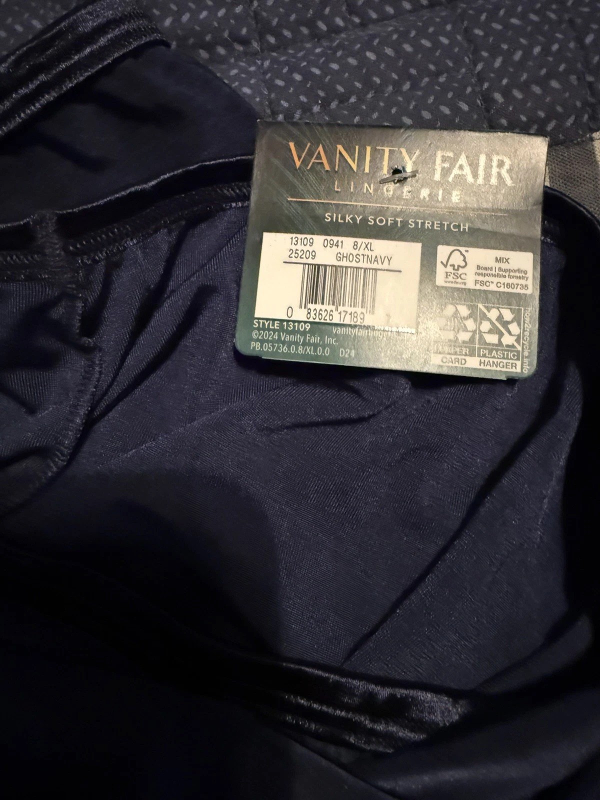 NWT VANITY FAIR Illumination 13109 Brief Panty 8/XL