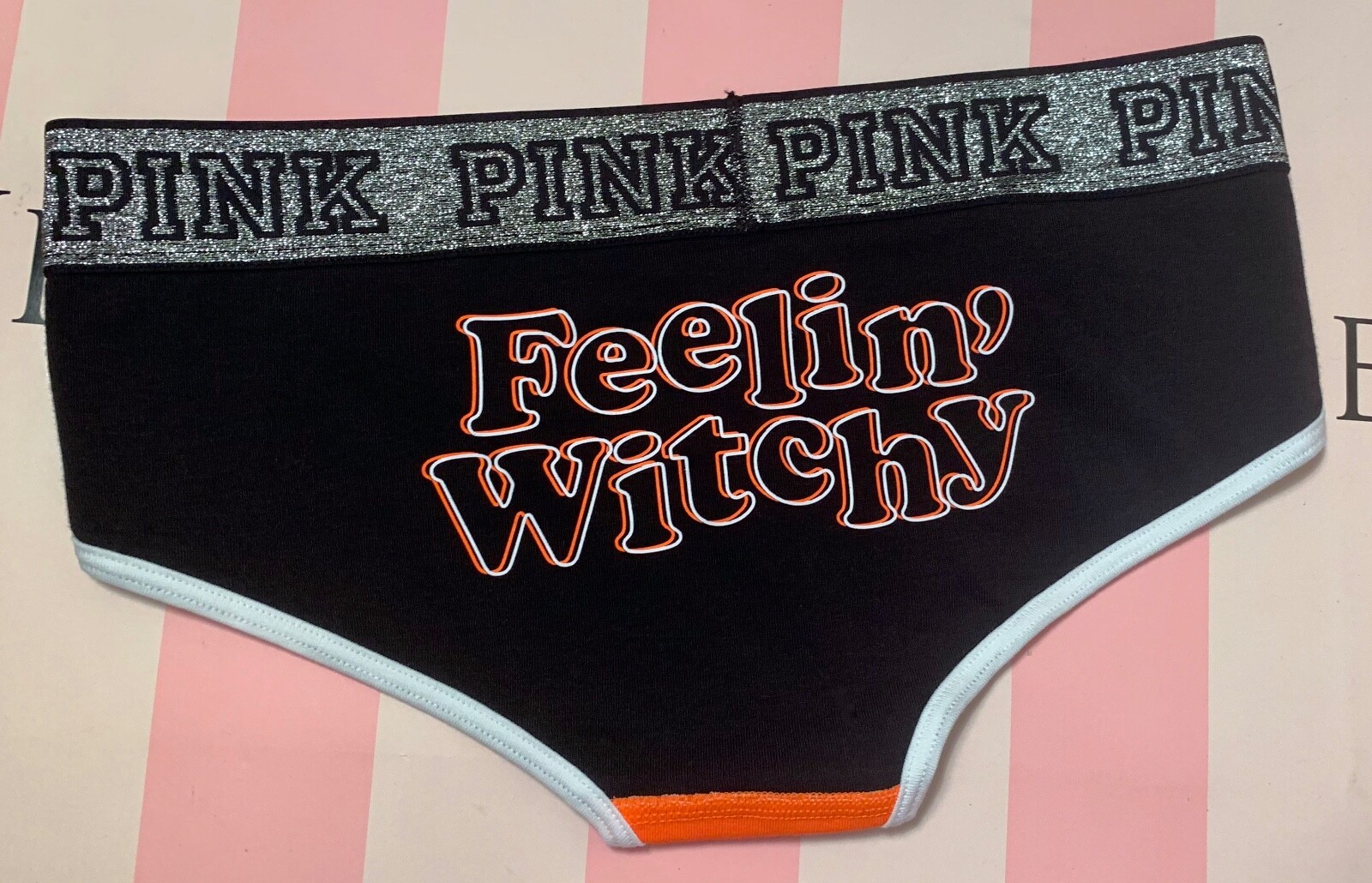 NWT VICTORIA’S SECRET PINK FEELIN’ WITCHY HALLOWEEN SILVER LOGO HIPSTER PANTIES