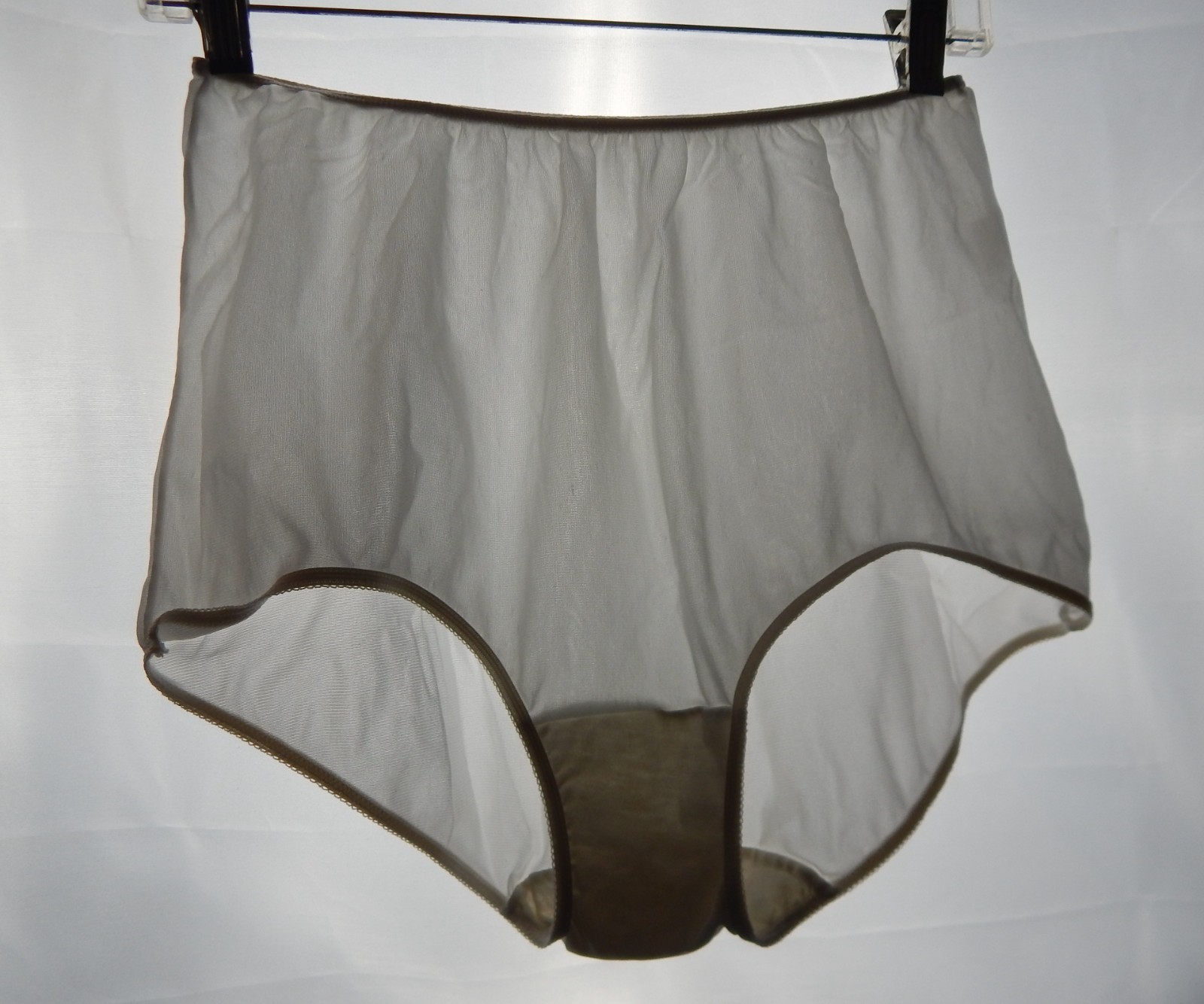 Lot of 2 Sears Vintage White Nylon Full Coverage Silky Size 8 Hips (41-42)