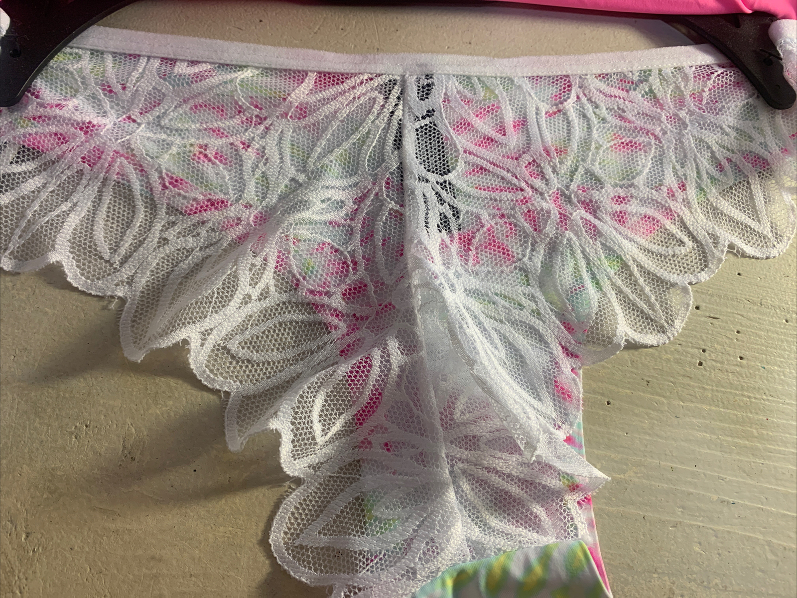 XOXO Bikini Panty Womens Sexy Underwear 3 Pack Small Pink Lace Tie Dye