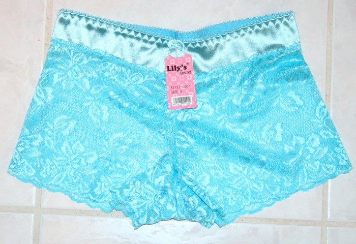 Lily’s Floral lace panty, boyshorts style, size S, new with tags, Black or Blue
