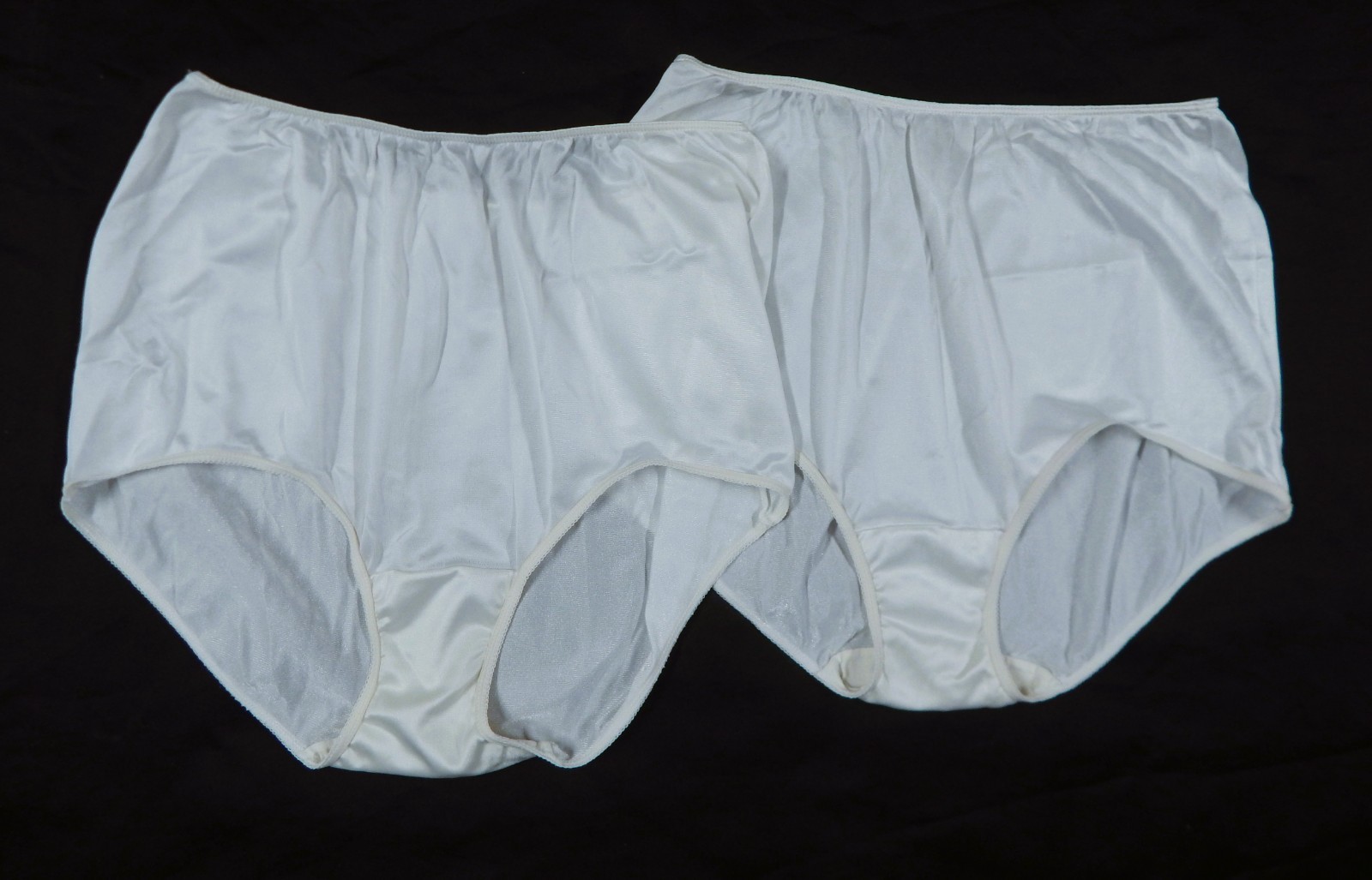 Lot of 2 Sears Vintage White Nylon Full Coverage Silky Size 8 Hips (41-42)