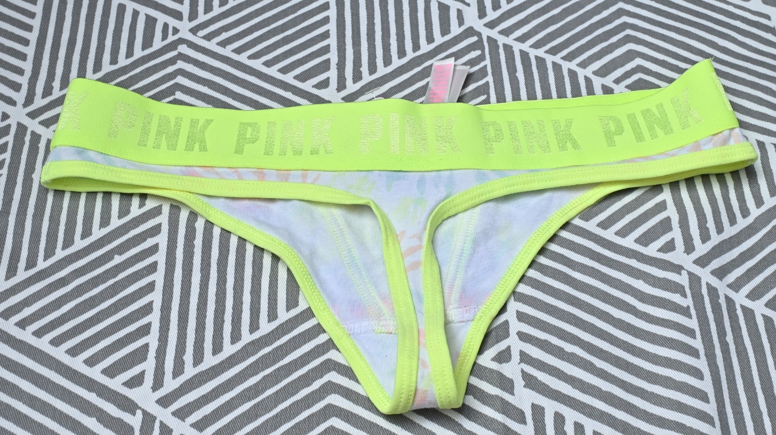 Victoria Secret Yellow Panties Size S/P 170/68A New With Tags