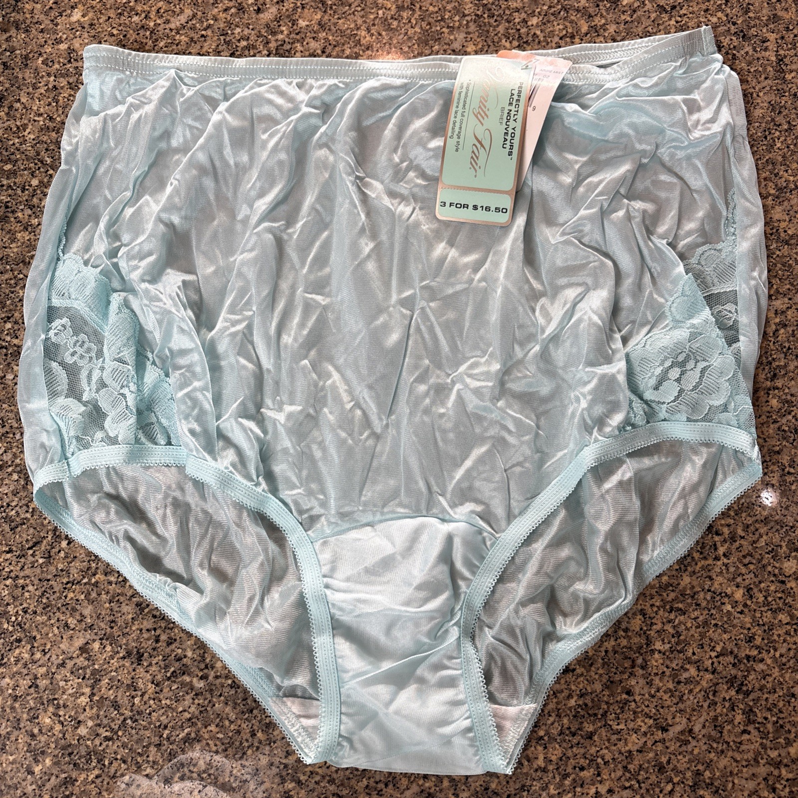 Vanity Fair Perfectly Yours Lace Brief Panties 100% Nylon Blue 7 L Full Coverage