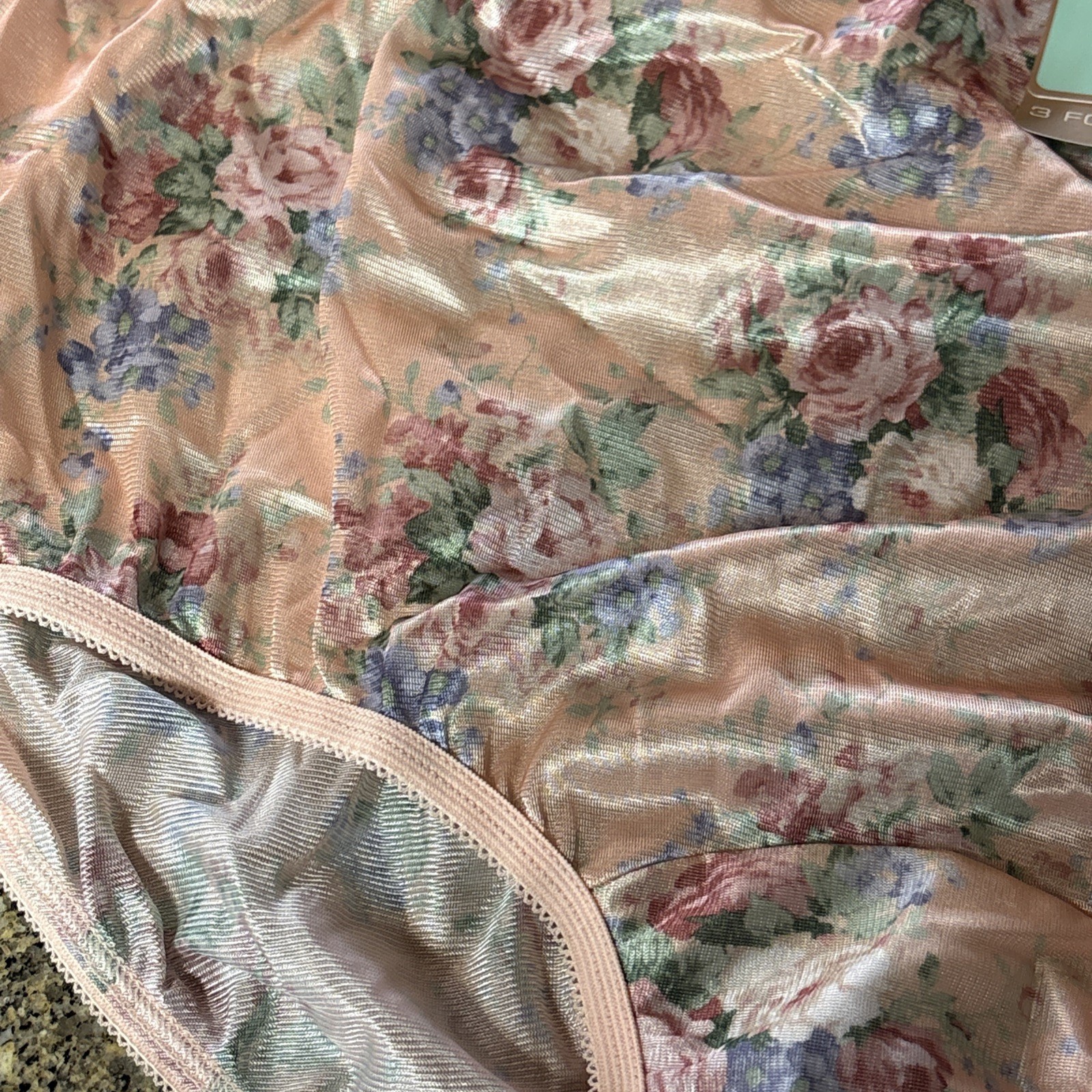 Vanity Fair Perfectly Yours Ravissant Full Coverage Brief Floral NWT 7/44 L