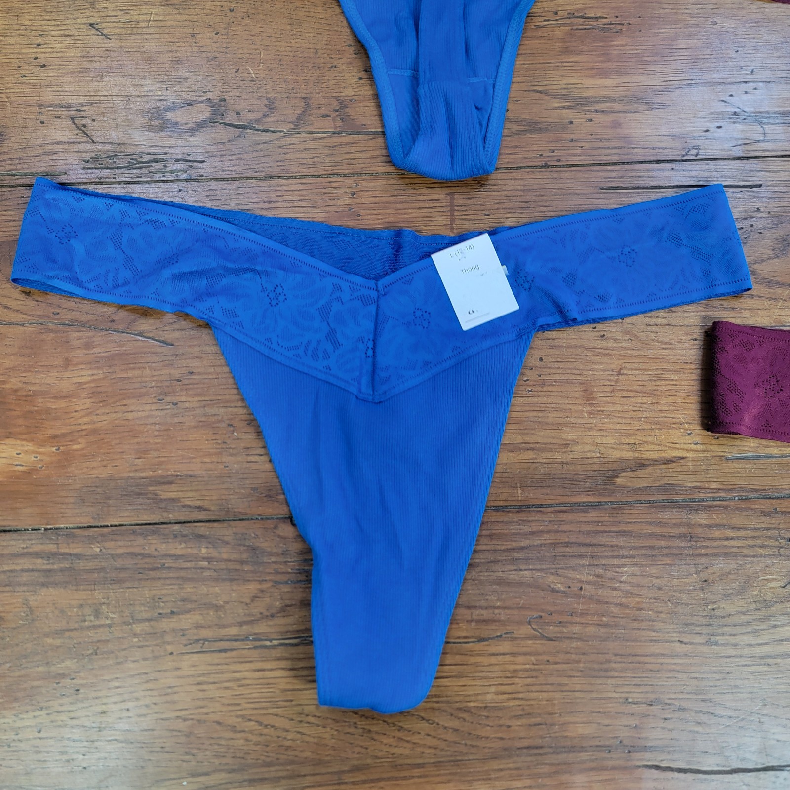 (4) Auden Womens Large (12-14) Cotton Polyester Thong Underwear L Blue Red
