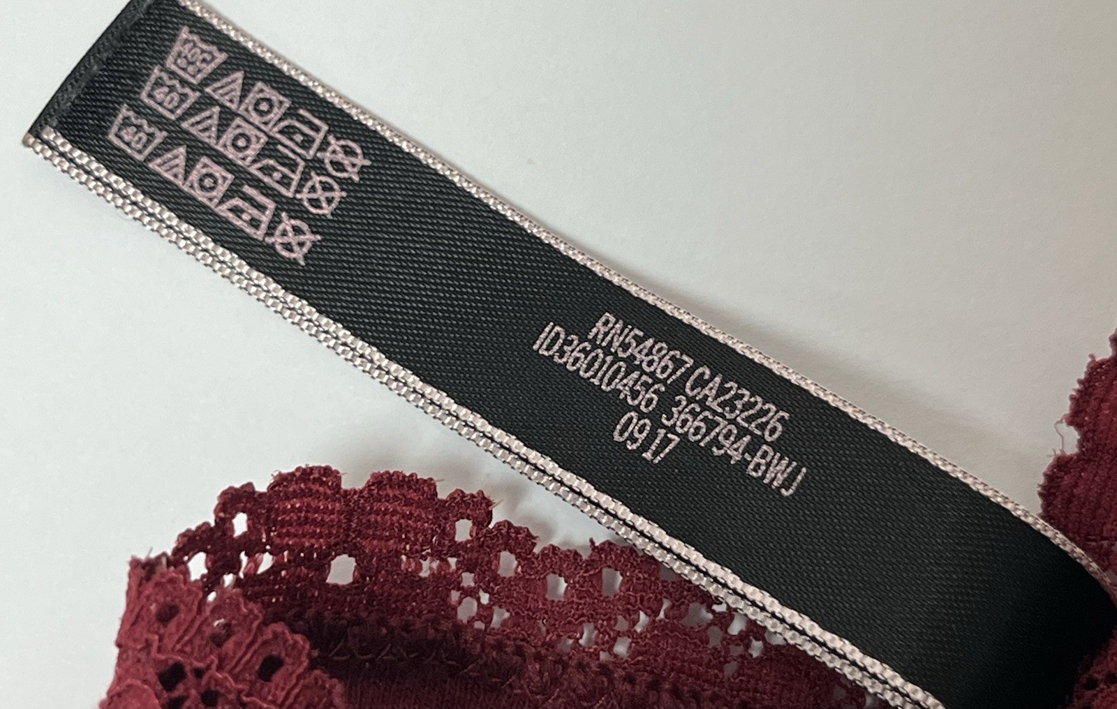Victoria Secret Very Sexy Strappy Back Cheeky Panty Burgundy Size Medium