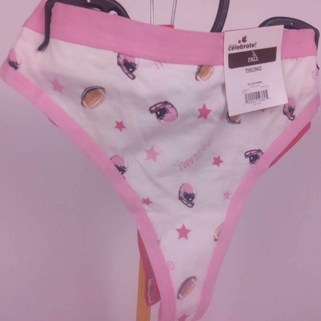 Celebrate Fall Ladies 3 Pack Ivory Football Design Thongs Size M(8-10) – New