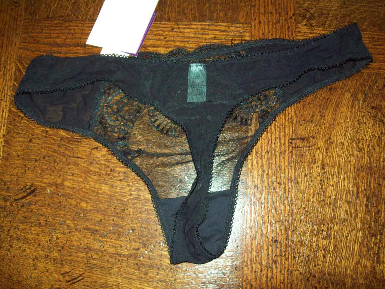 NWT SAKI SILVER 91% NYLON 9% SPANDEX THONG PANTIES w LACE P2061 BLK L