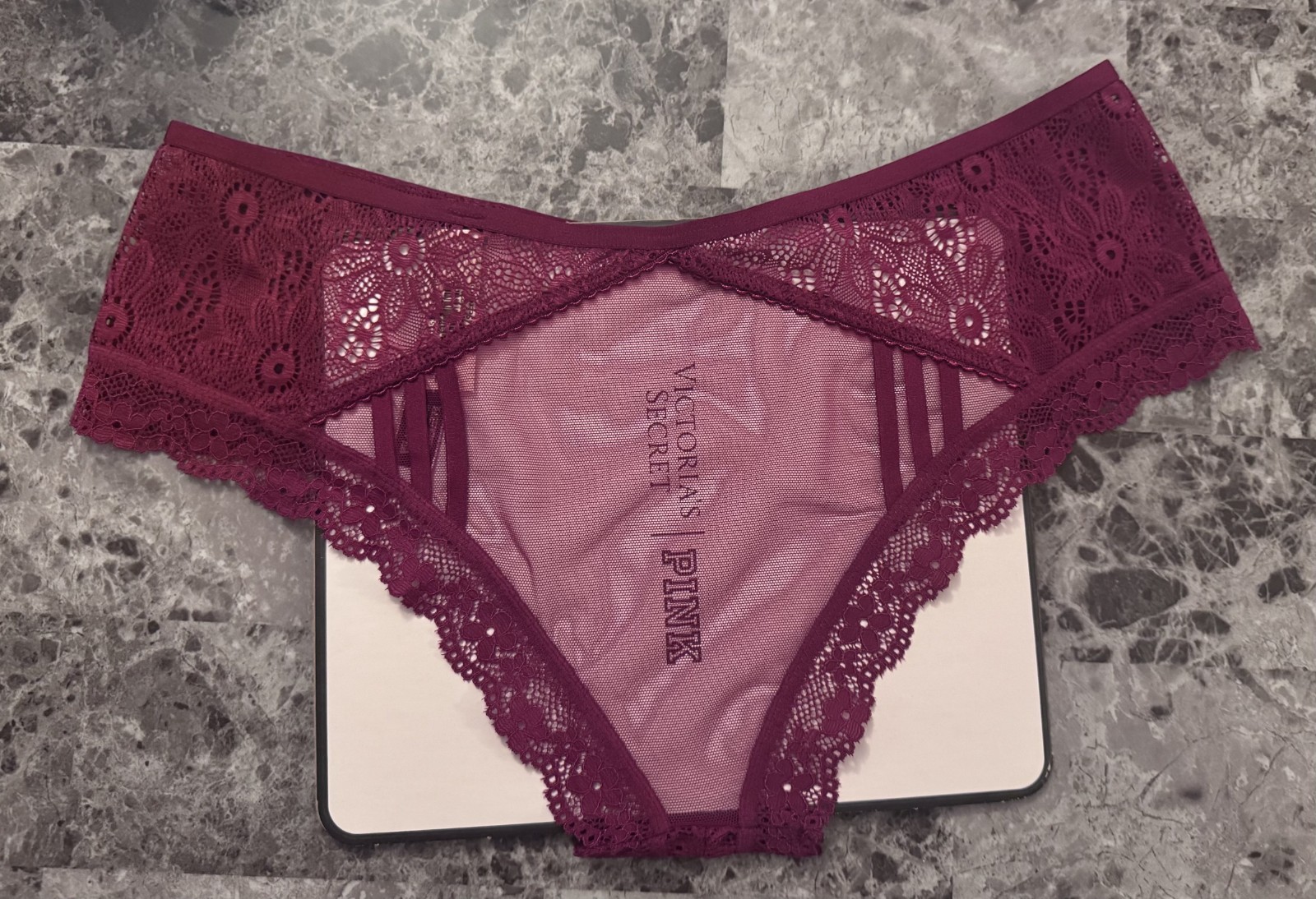 NWT VICTORIA’S SECRET MEDIUM MAROON RED FLORAL LACE MESH RARE CHEEKY PANTIES