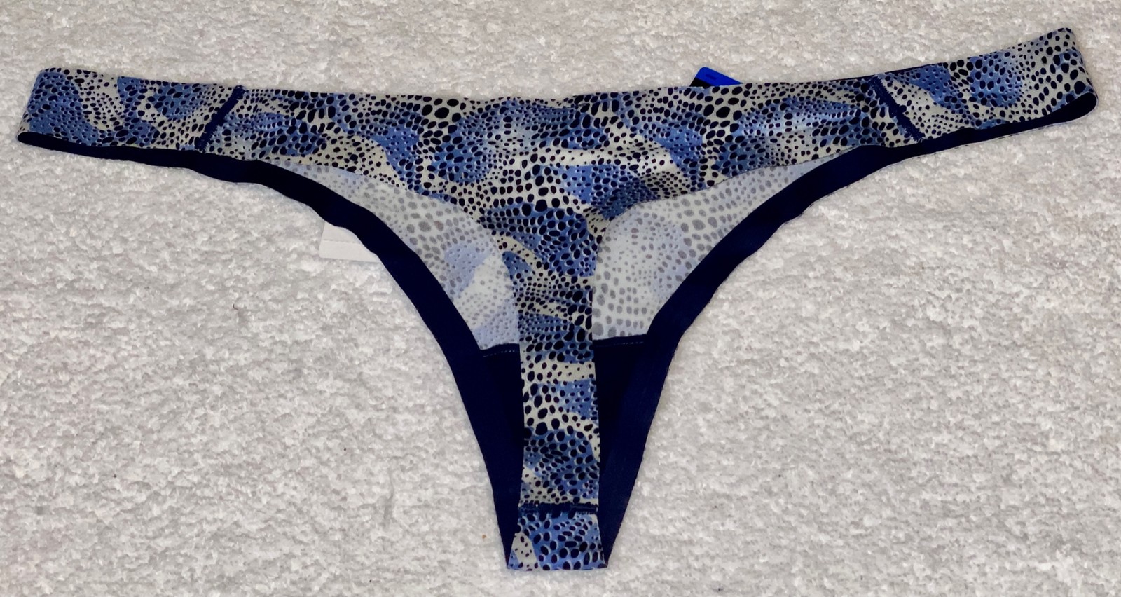 MAIDENFORM Comfort Devotion Tailored Crystal Animal Blue Thong Panty Womens XL 8
