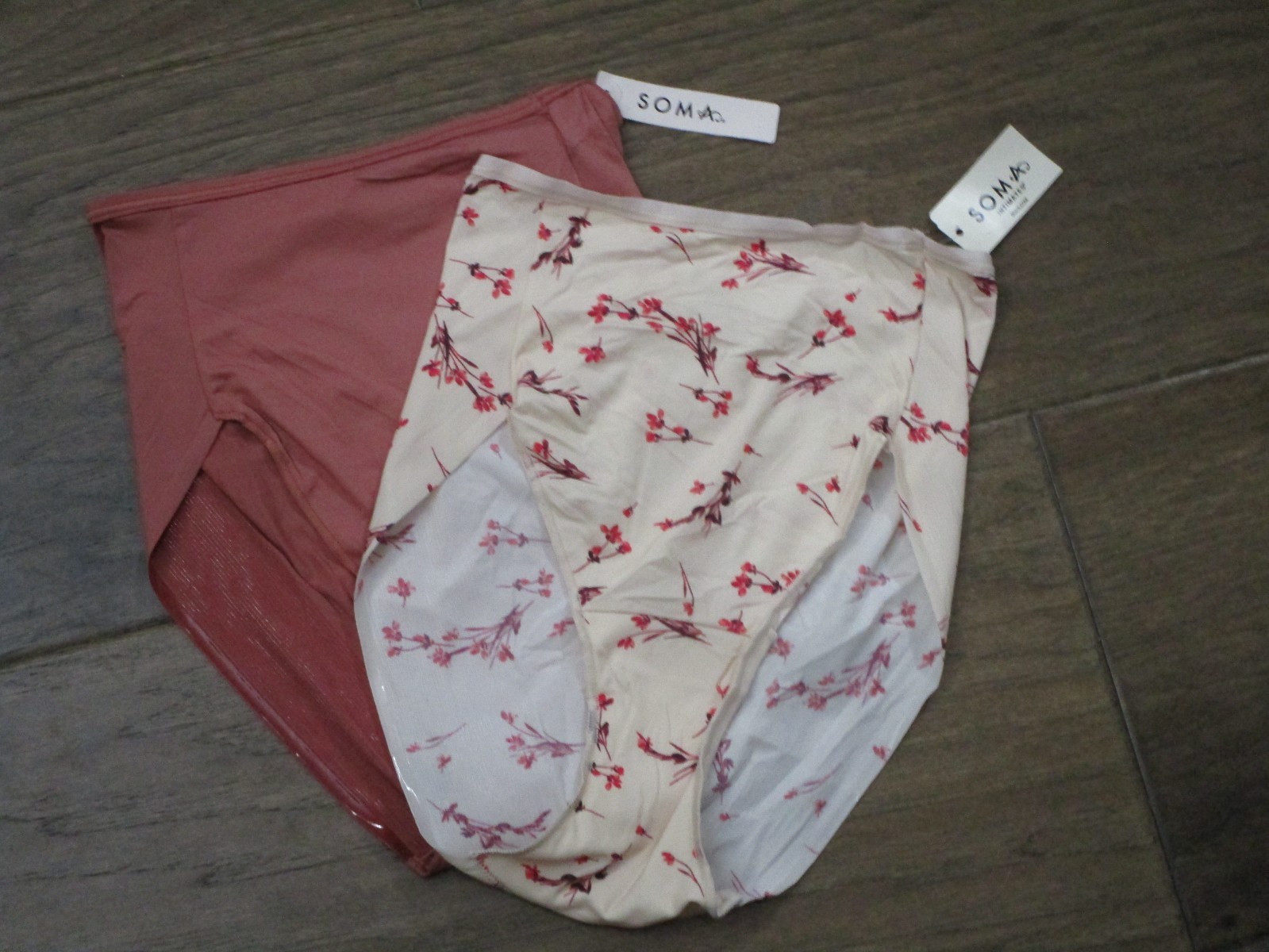 2-PACK SOMA VANISHING EDGE MODERN BRIEF PANTIES IN CLAY/BERRIES PINK SIZE SMALL