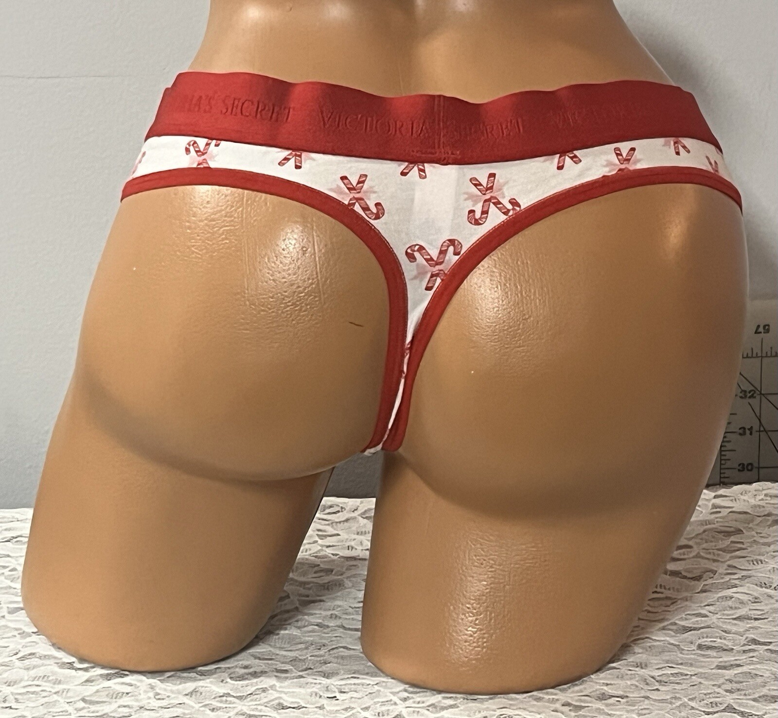 Victoria’s Secret Thong White Candy Cane Panties Logo Waist Size Large