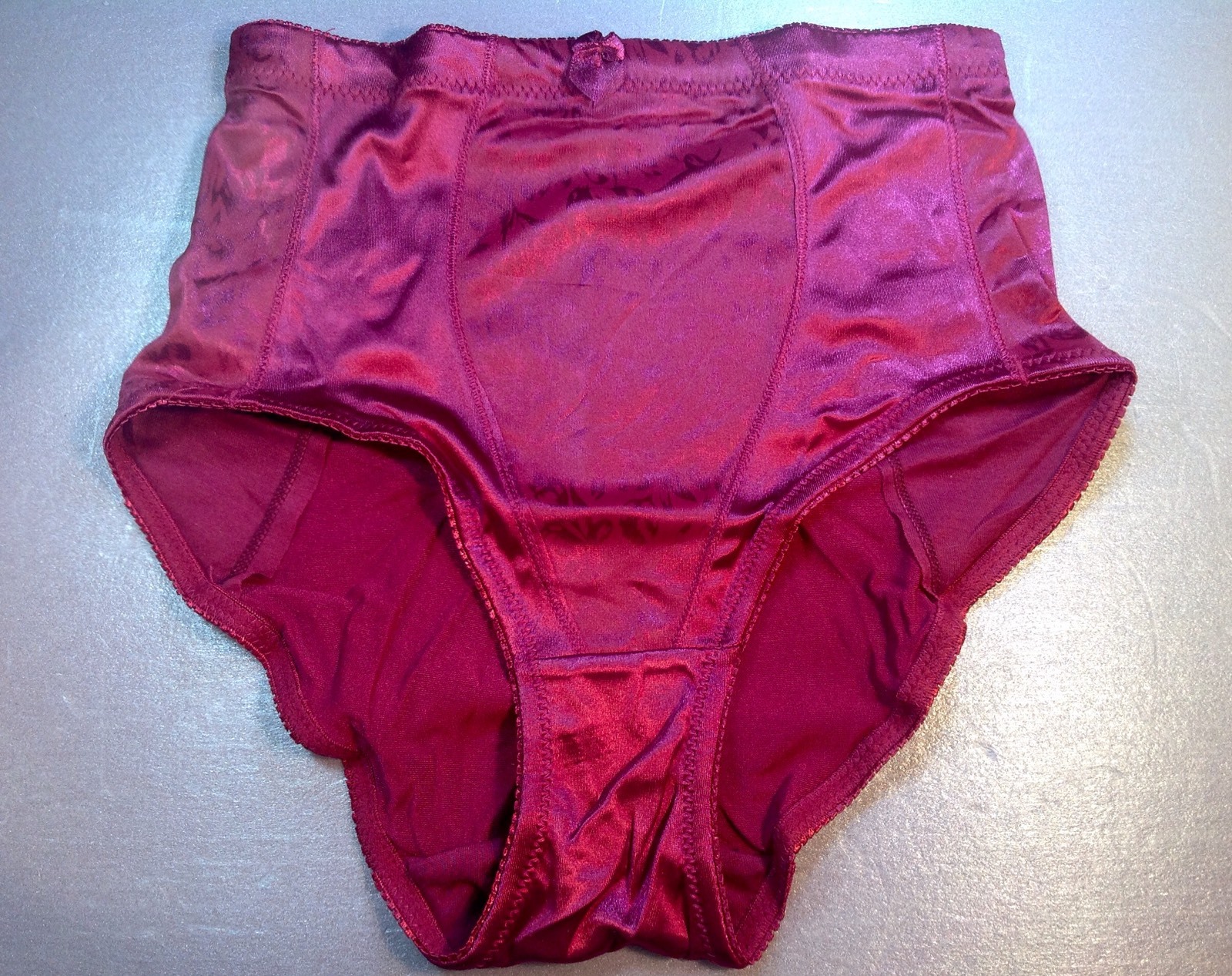 Women Panties,Briefs”Eva Cervantes”Size M. Purple Soft shiny Satin W/decoration
