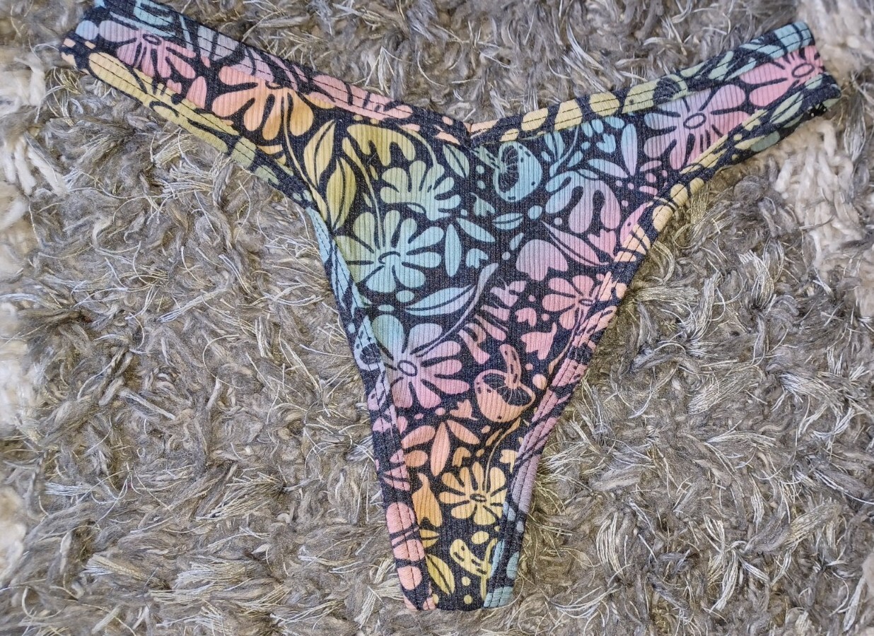 VS pink cotton ribbed thong Panty NEW SIZE small neon ombre graphics