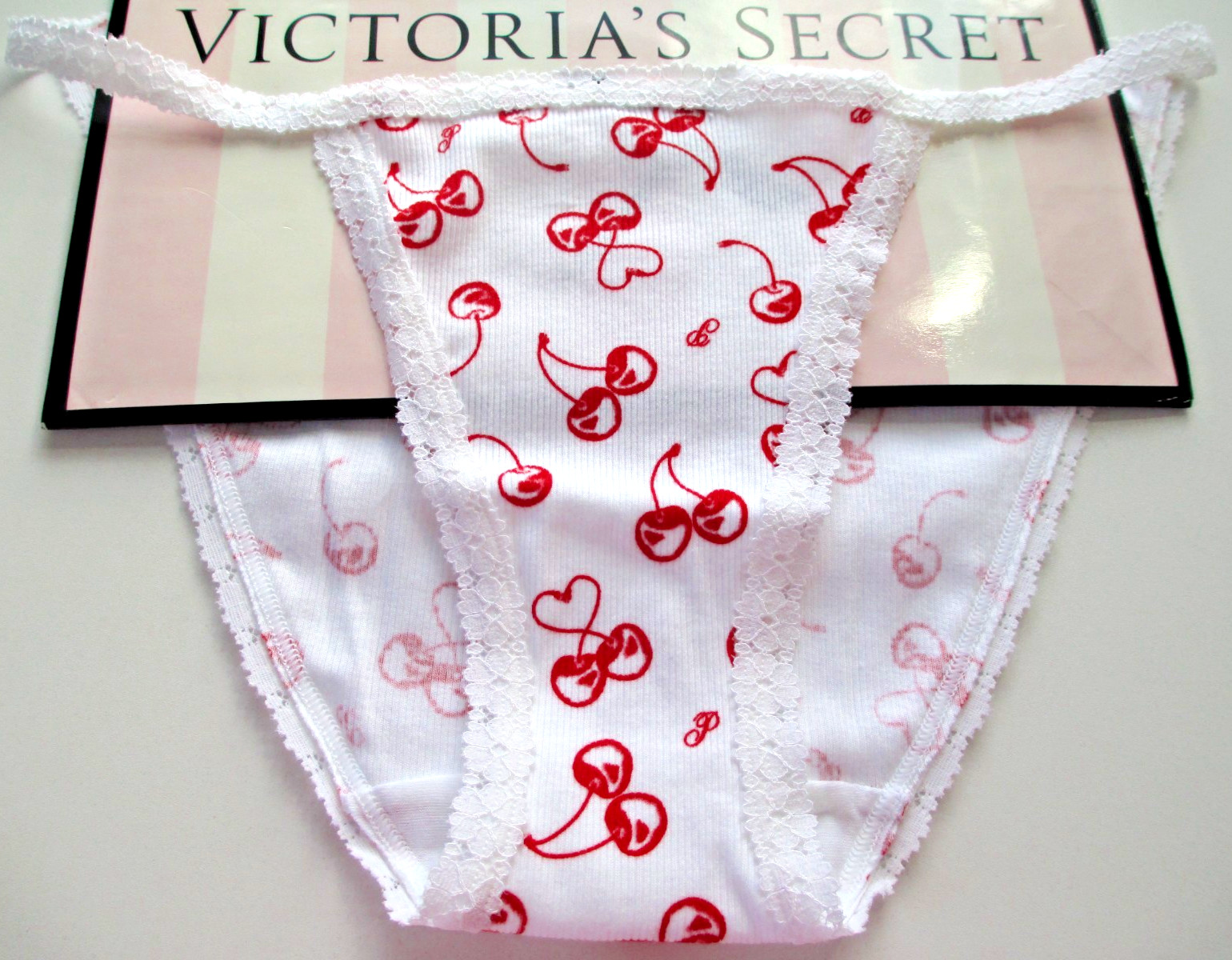 VICTORIA’S SECRET PINK Wink Cotton String Bikini Panty M L White Red Cherries VS