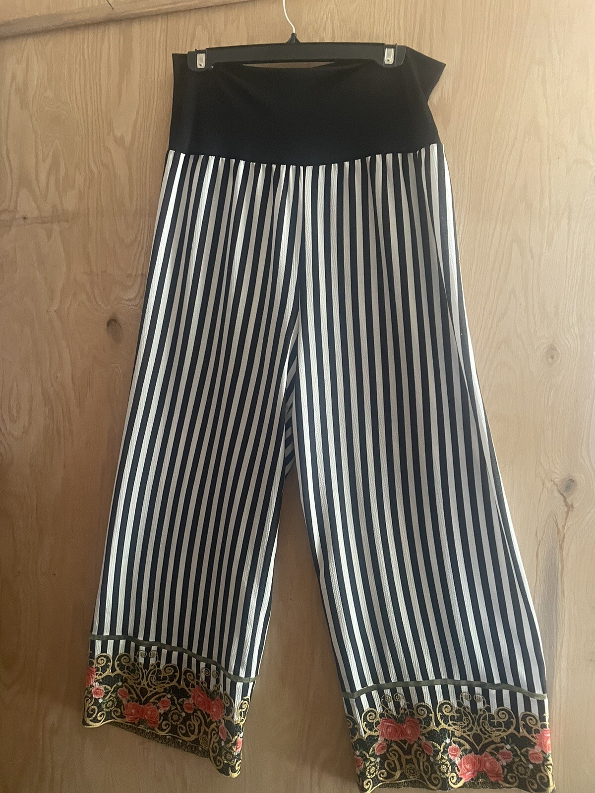 Ladies Fancy Summer White & Black Striped Strips
