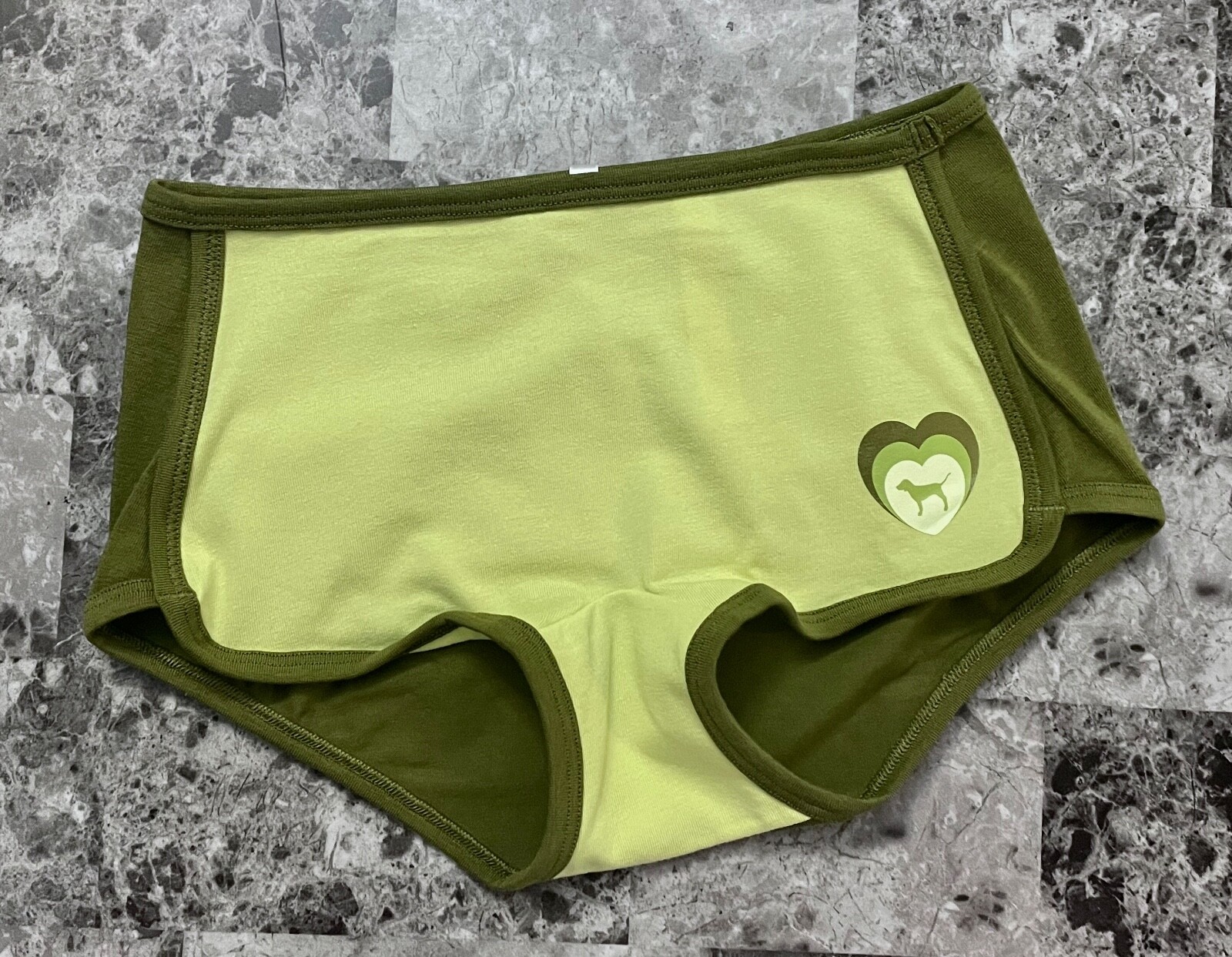 NWOT VICTORIA’S SECRET PINK OLIVE GREEN HEART DOG LOGO BOYSHORT SHORTIE PANTIES
