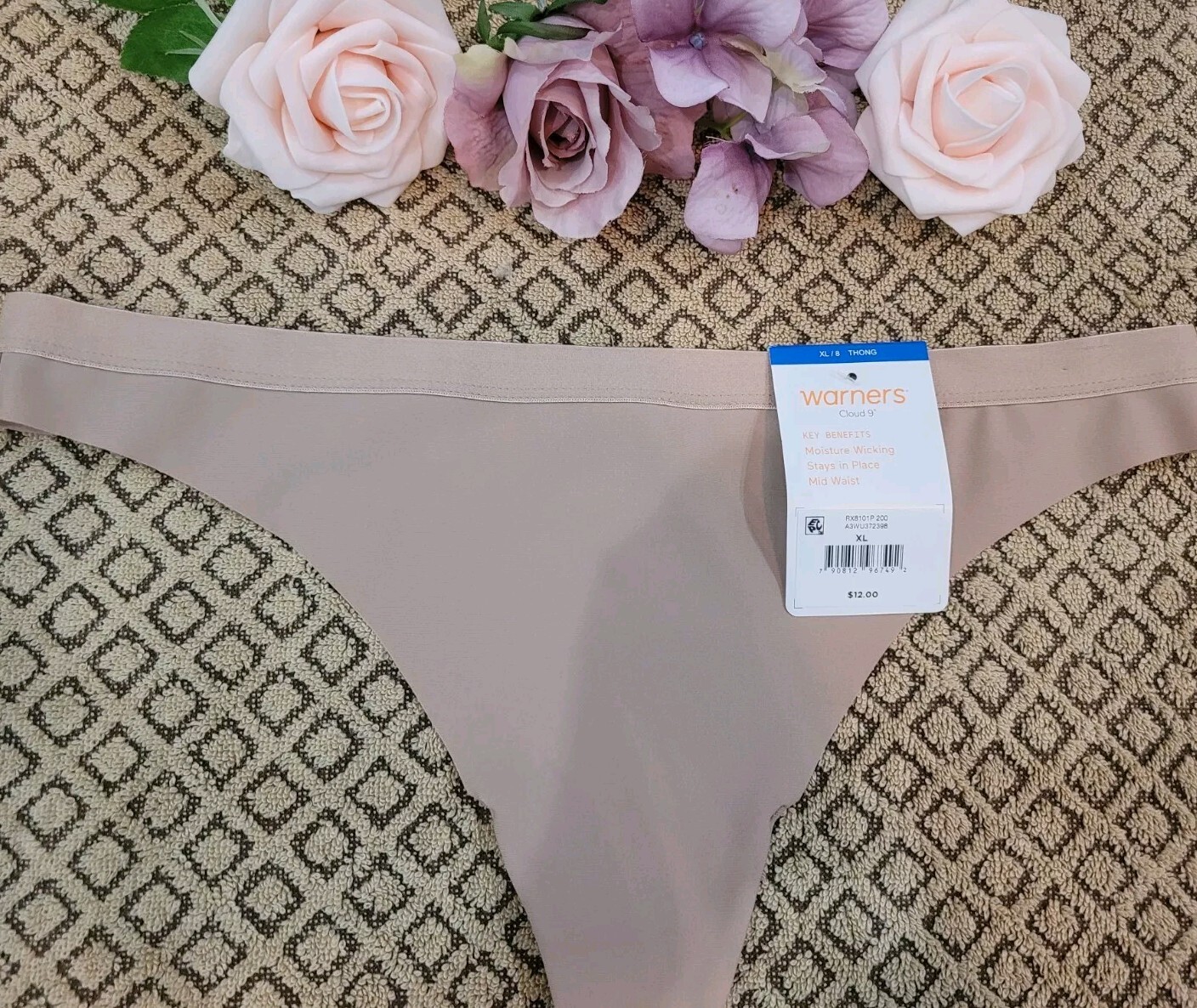 WARNER’s Cloud 9 SeXy Smooth Slinky Champagne THONG Panty RX8101P -XL/8 nwt