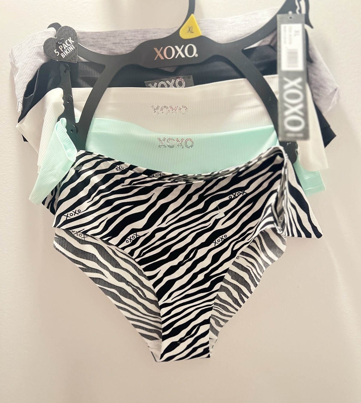 SIZE XL – 5 Pack Women’s Bikini/panty {Color: Black White Grey Zebra Print Green