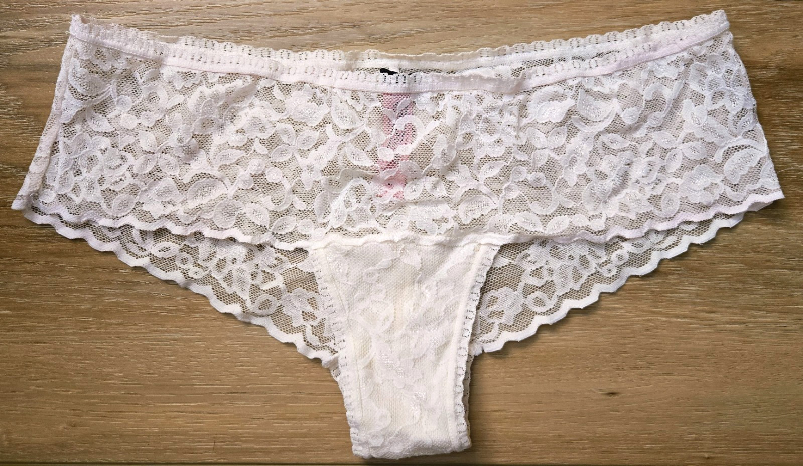 Vintage Victoria’s Secret The Lacie Coconut Sheer Nylon Lace Cheeky Panties S