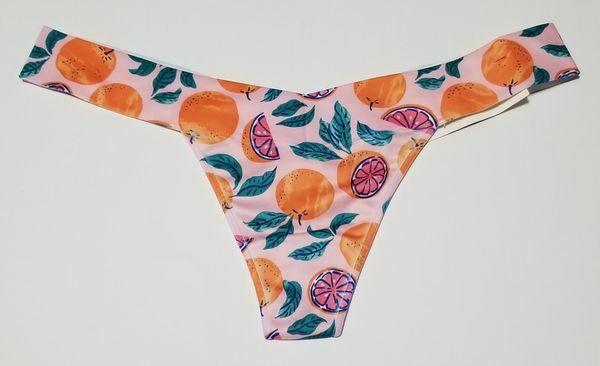 No Boundaries Thong V-Thong NB SL Size XL/XG (15-17) (LOC TUB-UW6)