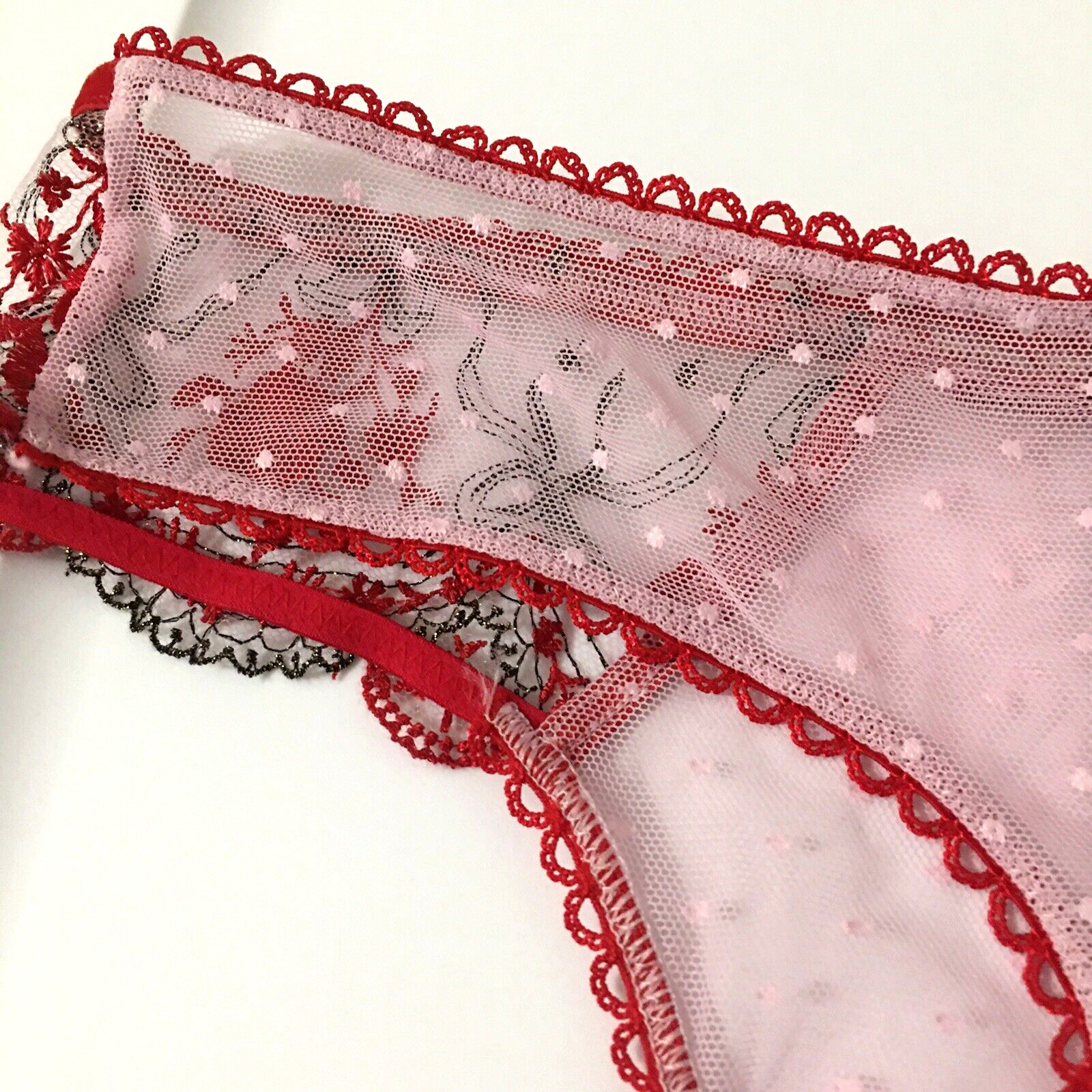 Victoria’s Secret Very Sexy Red Polka Dot Mesh Metallic Thong Panties Size XS