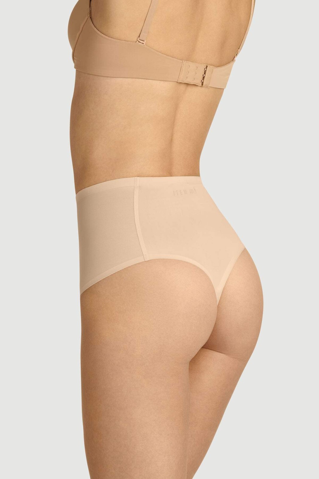 NIP Item m6 Shape Mesh String Thong Size Medium M Apricot