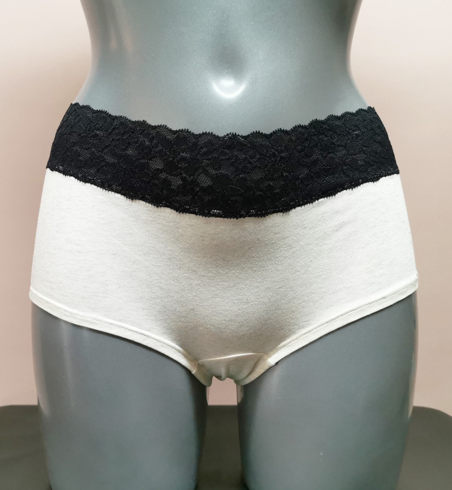 La Senza Sexy Oatmeal Contrast Lace Trim Sortie Knickers Size XS to XL (070622)
