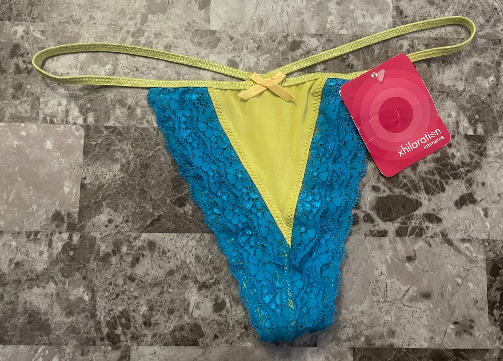 NWT XHILARATION LARGE SMOOTH CITRON BLUE LACE VINTAGE RARE V STRING PANTIES