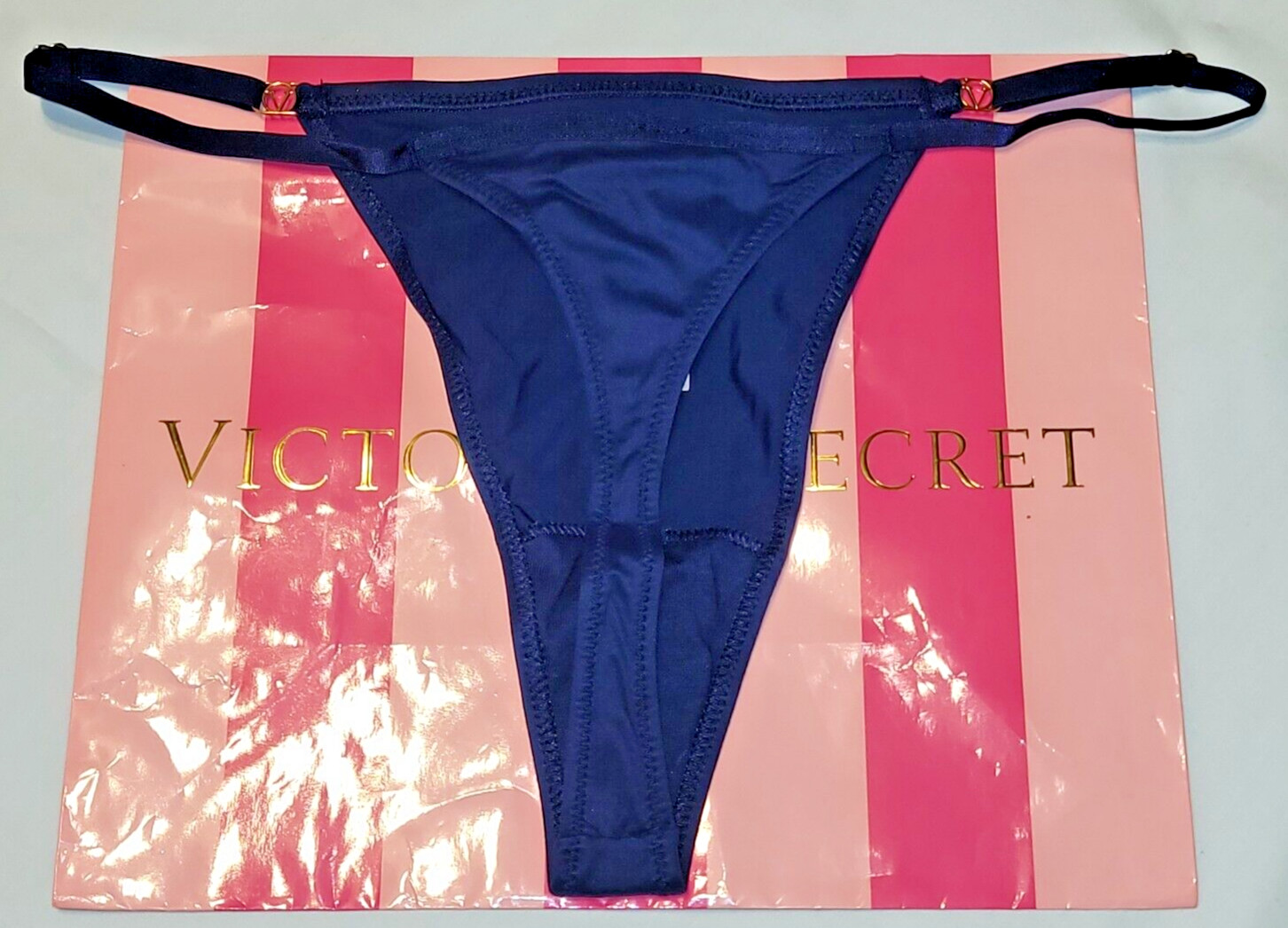 VS Love Cloud Adjustable String Thong Sz L – Ensign Blue (19QBZ)