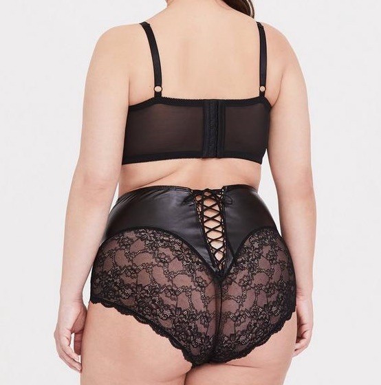 Torrid 4 4X Black Faux Pleather Cheeky High Waist Panty Lace XO Back Plus Sz 26