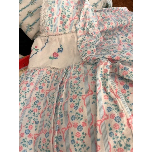 Vintage Dreamy Details long sleeve flannel long nightgown size M