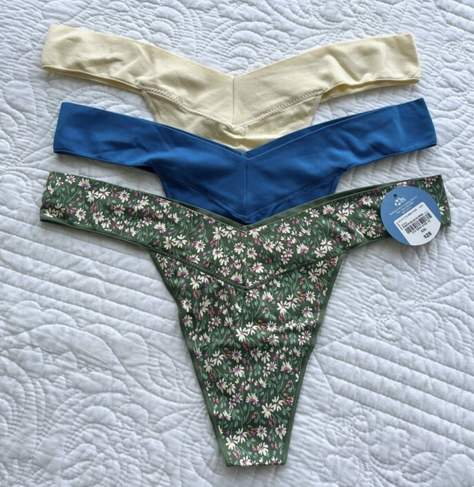 NWT Three Pair Women’s XXl Arizona Body Thong Panties