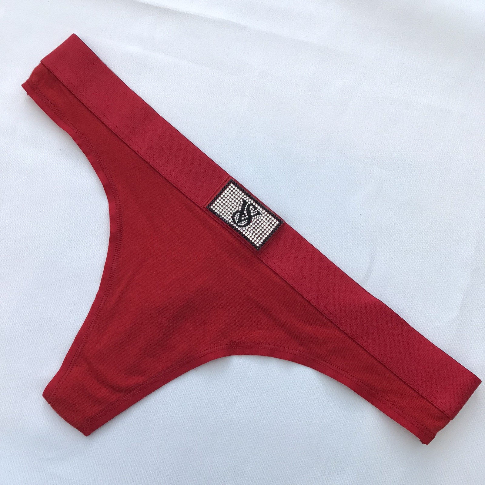 Victoria’s Secret Vivid Red ‘VS’ Shine Logo Waistband Thong Panties Size M BNWT