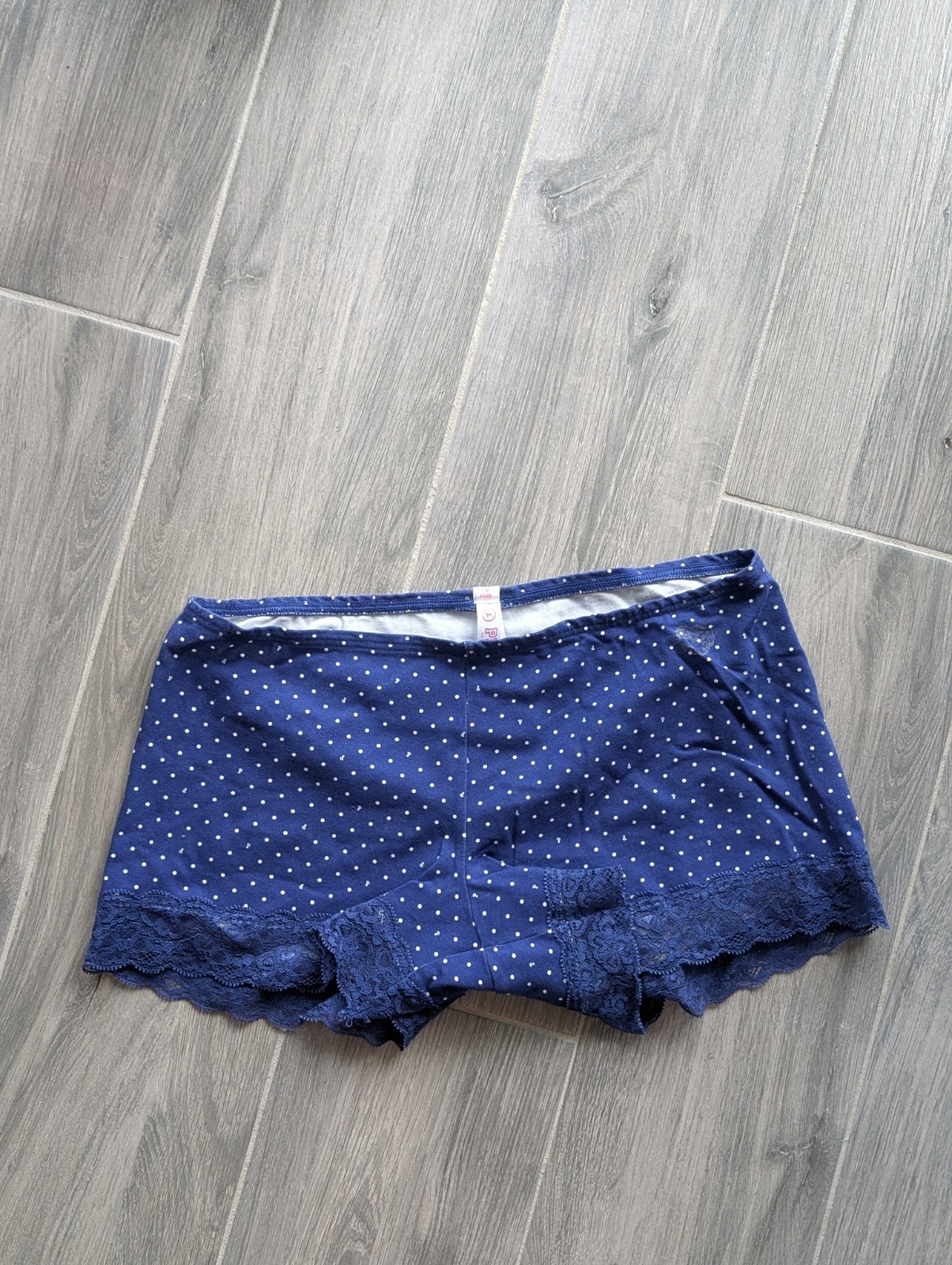Victoria’s Secret PINK Navy Blue Low Rise Polka Dot Boyshort Panties SMALL