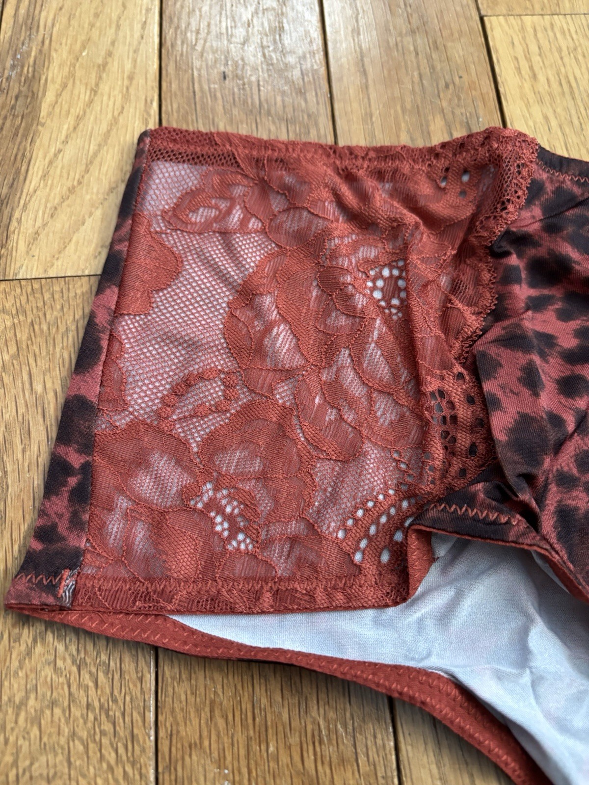 Plus Size 14/16 Lane Bryant Cacique Cheeky Brief Panty Red Orange Leopard Lace