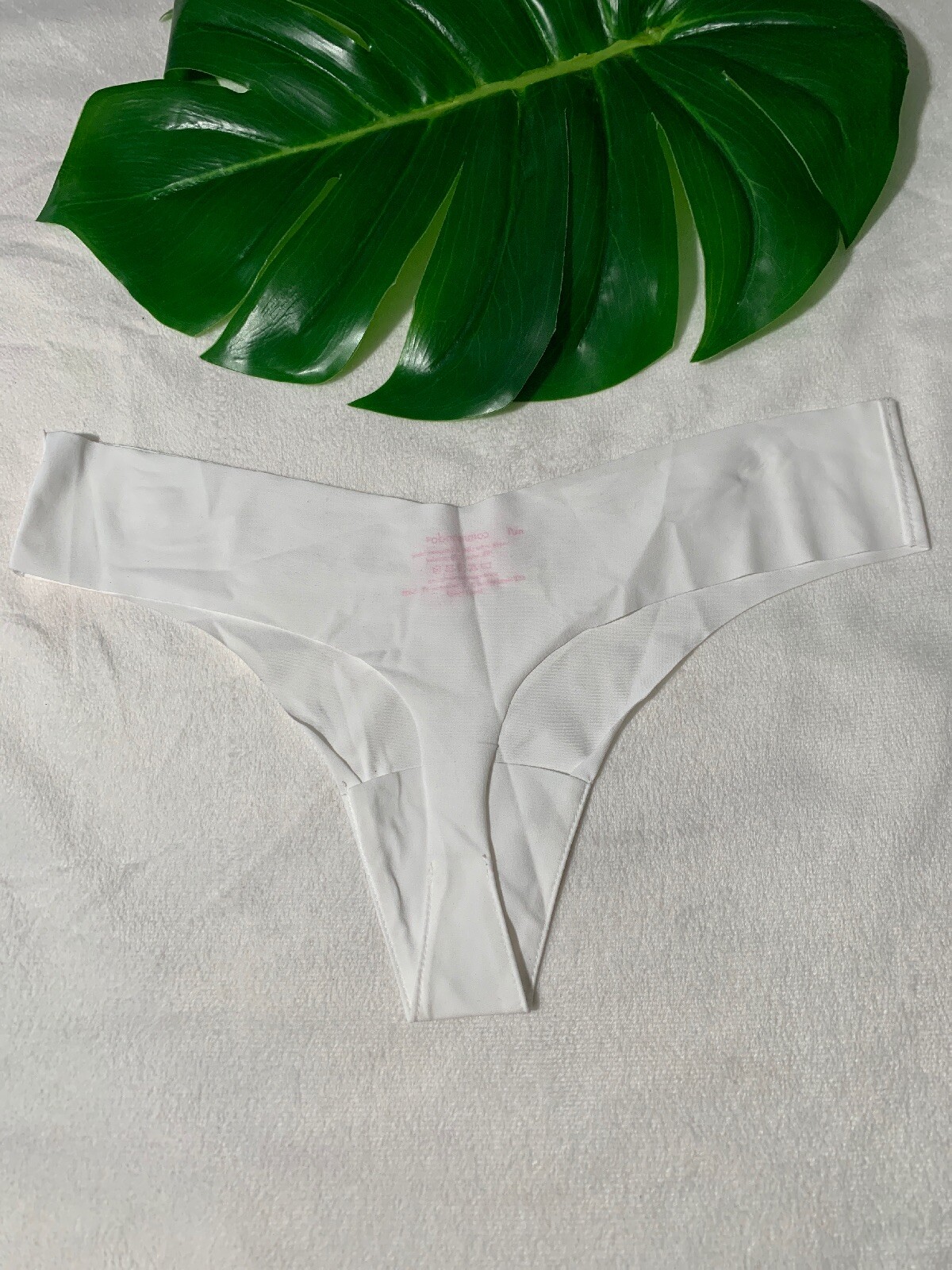 NEW Commando Bride Classic Mircofiber Thong in White/Gold [SZ M/L ] #K670