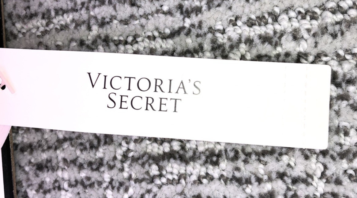 Victoria’s Secret Very Sexy NWT Small Red Spellout Shine Strap Brazilian Panty